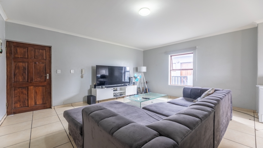 2 Bedroom Property for Sale in Parklands Western Cape